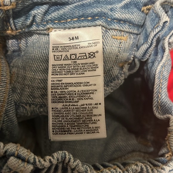 SET of Old Navy sweatshirt and matching Jeans Size 3-6 months so cute! - Picture 10 of 10